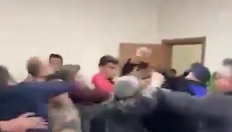 Ceylapınar Belediyesi’nde personel ve müdürler tekmeli- yumruklu kavga etti