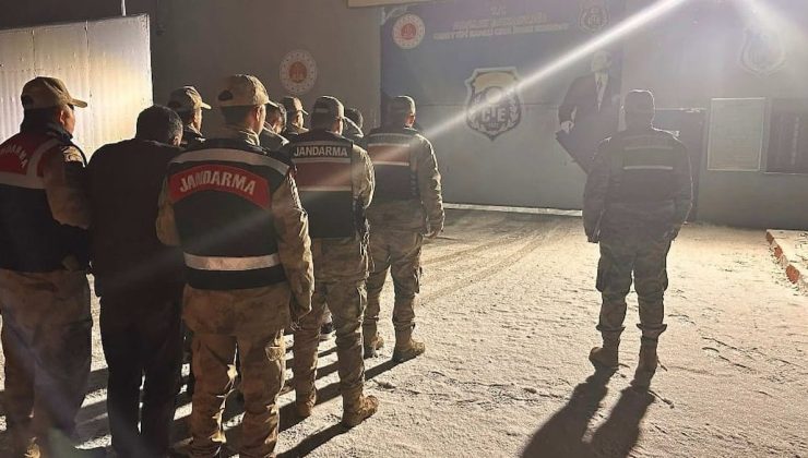 Kars Kağızman’da göçmen kaçakçılığı operasyonu: 3 tutuklama