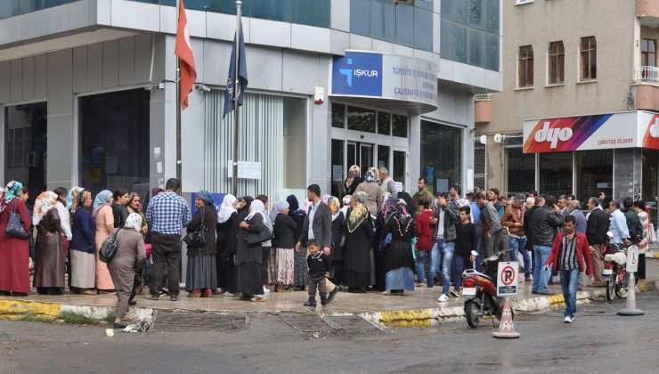 İşsizler Ordusu Büyüyor: 12 Milyon Kişi İş Arıyor