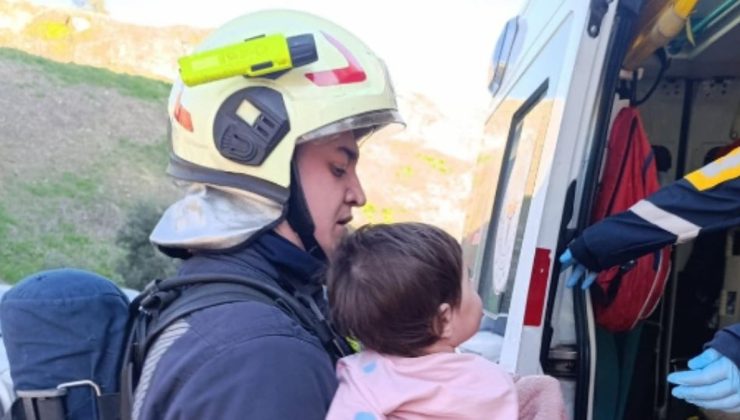 Denizli’de apartman dairesi alevlere teslim oldu: 20 kişi tahliye edildi