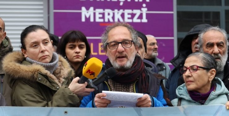İHD ve Mahpus Yakınları: “Hasta Mahpuslar Serbest Bırakılsın”