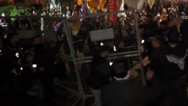 İzmir’de Rojava İçin Protesto: 6 Kişi Gözaltına Alındı
