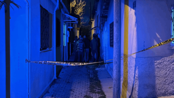 Tartıştığı arkadaşını bıçaklayarak öldürdü