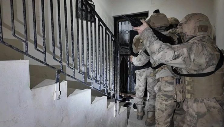 3 ilde IŞİD operasyonu: 3 kişi tutuklandı