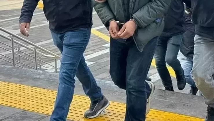 İstanbul merkezli 4 ildeki suç örgütü operasyonunda yakalanan 35 zanlı adliyede