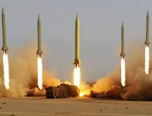 Savaşta 4. gün! İran, Katar ve BAE’deki ABD üslerini füzelerle vurdu