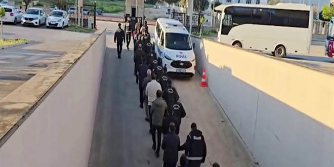 Eğitimde 52 milyonluk vurgun: Okul müdürü ve şebekesi tutuklandı