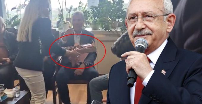 CHP Genel Merkezi’ne giren Kılıçdaroğlu’nun ekibi çikolata dağıttı